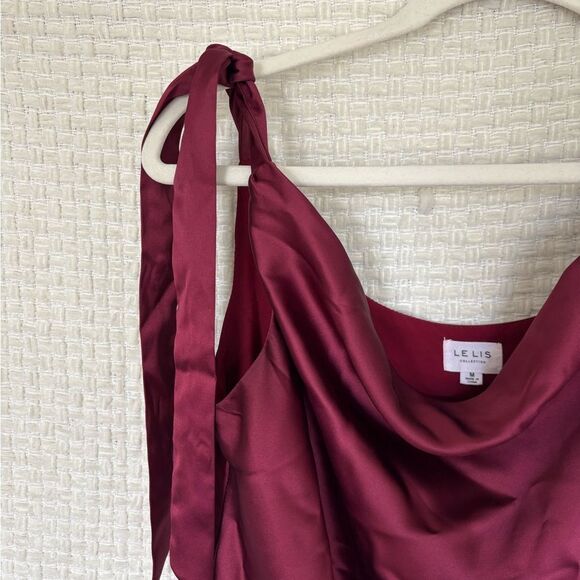 Le Lis Bodysuit✨ - Picture 4 of 8